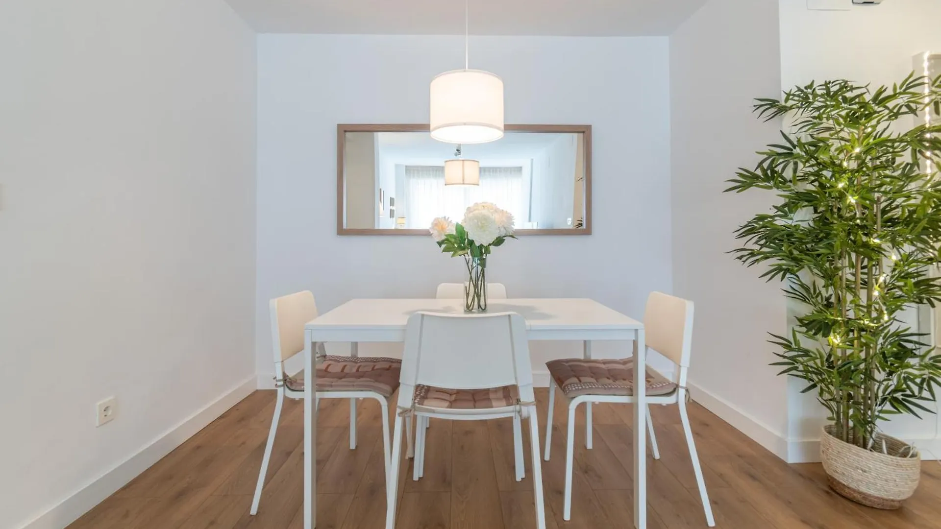 Apartamento Turismo Granada Lägenhet